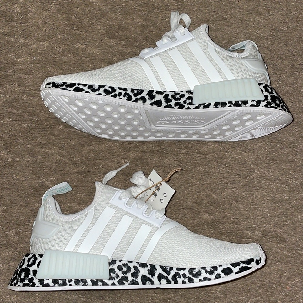Adidas Originals NMD_R1 Boost white leopard women’s athletic shoes - Picture 8 of 10